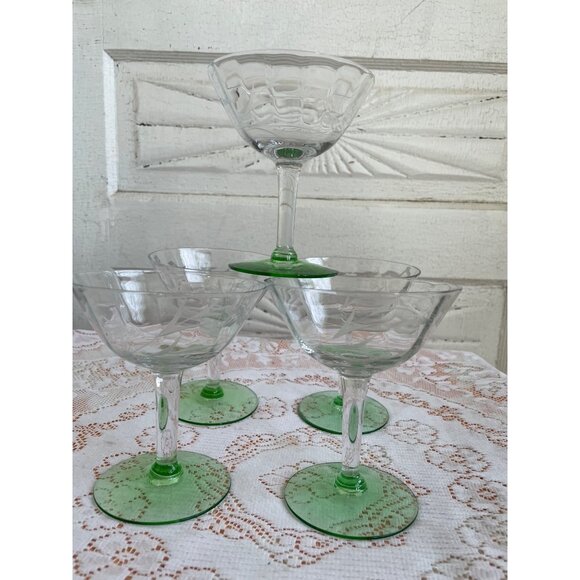 unbranded Other - Vintage 1930s Set 5 Etched Stemware Glasses Uranium Base